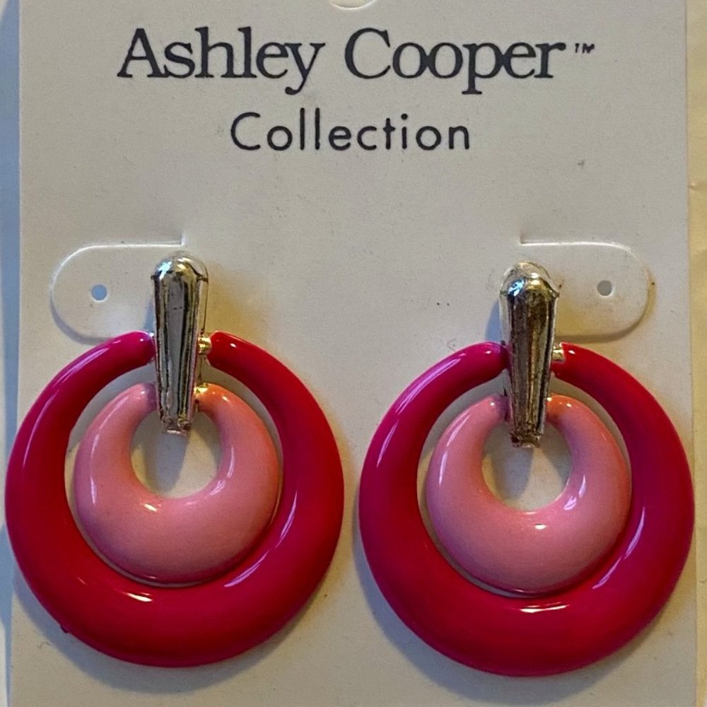 Ashley Cooper Hot Pink + Pink Hoops  NEW on card
